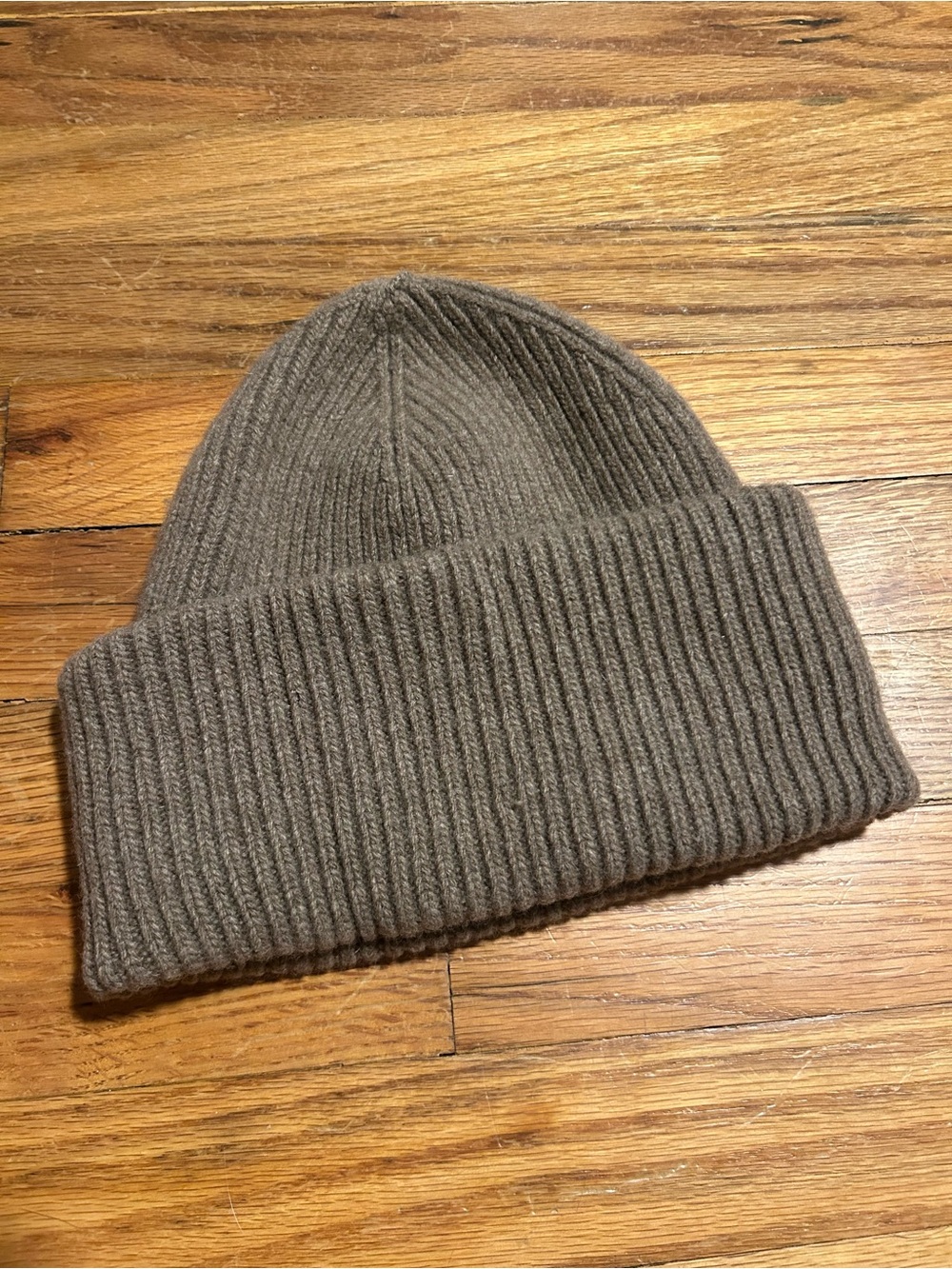 Classic Ribbed Knit Beanie - Taupe